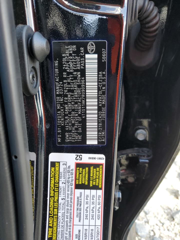 TOYOTA CAMRY SE NIGHT SHADE