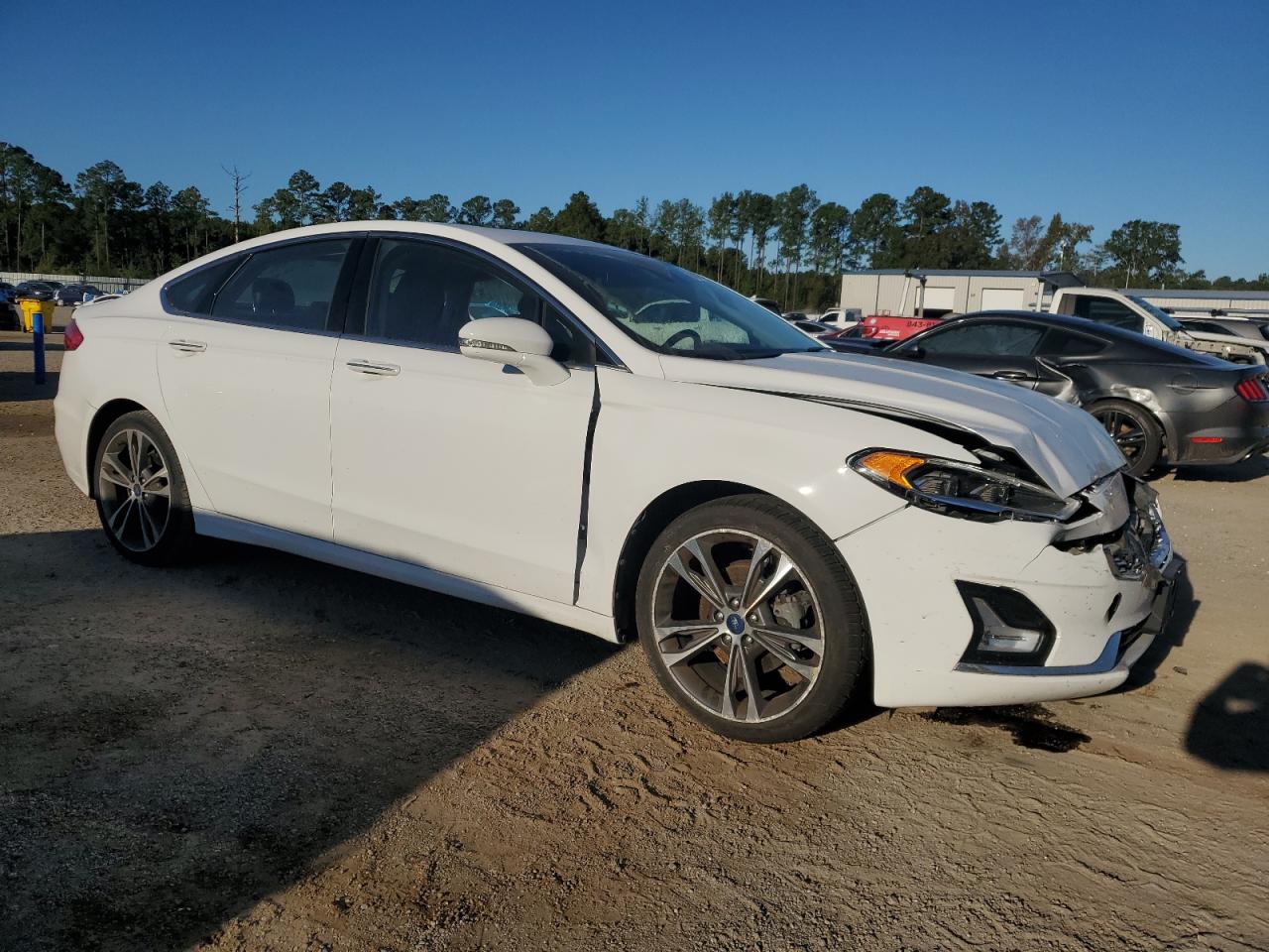 FORD FUSION TITANIUM