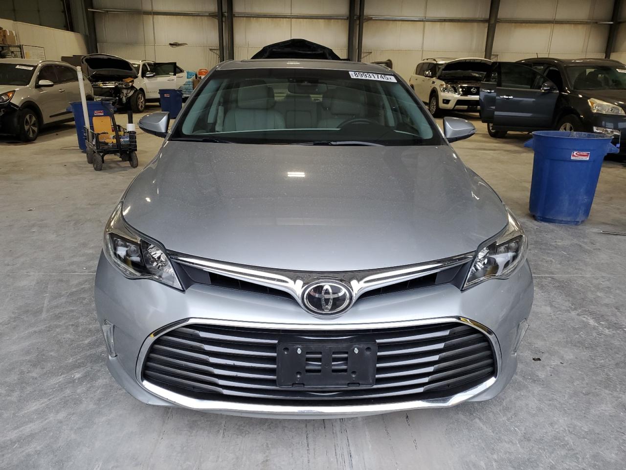 TOYOTA AVALON XLE