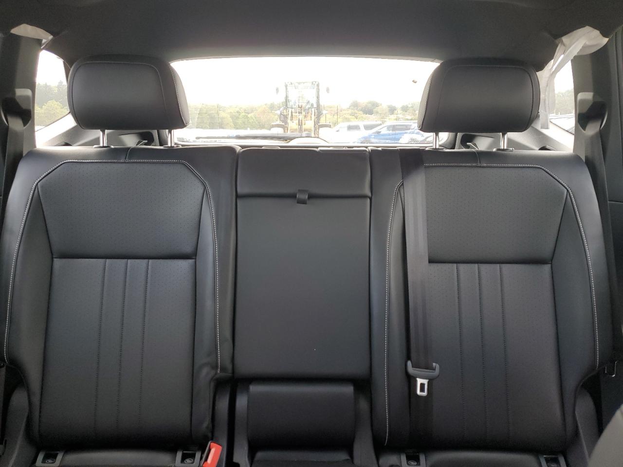 VOLKSWAGEN TIGUAN SE R-LINE BLACK