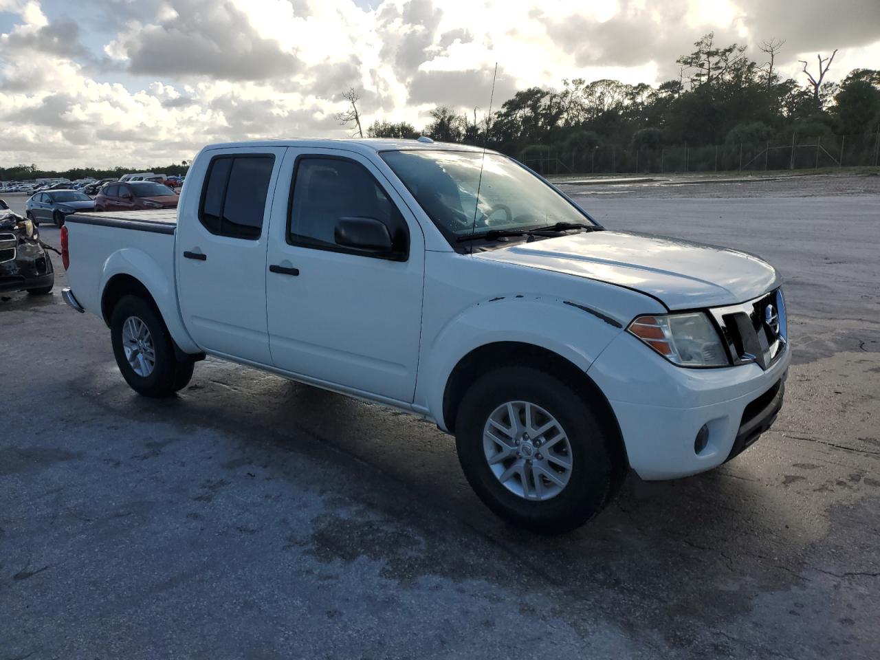 NISSAN FRONTIER S
