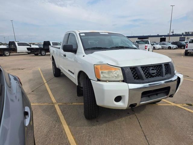 NISSAN TITAN XE