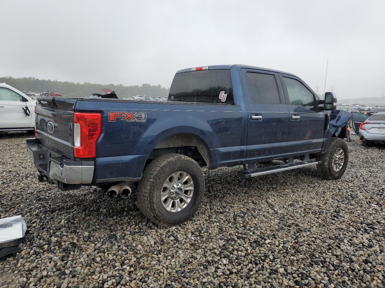 FORD F-250 SUPER DUTY