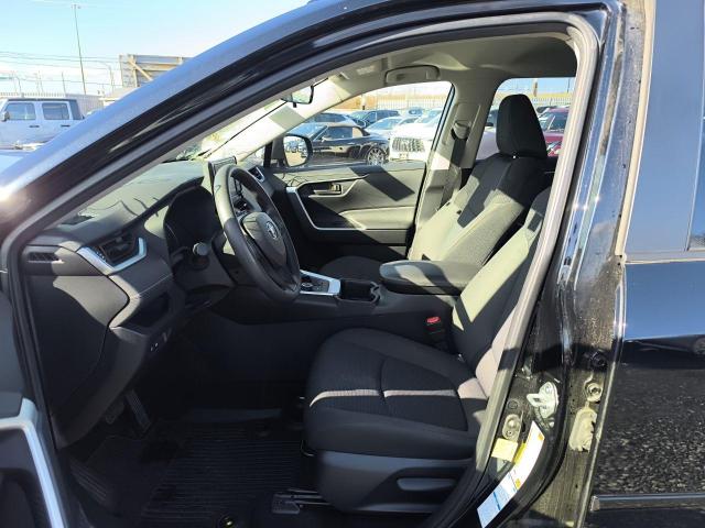 2022 TOYOTA RAV4 LE JTMMWRFV4ND142875