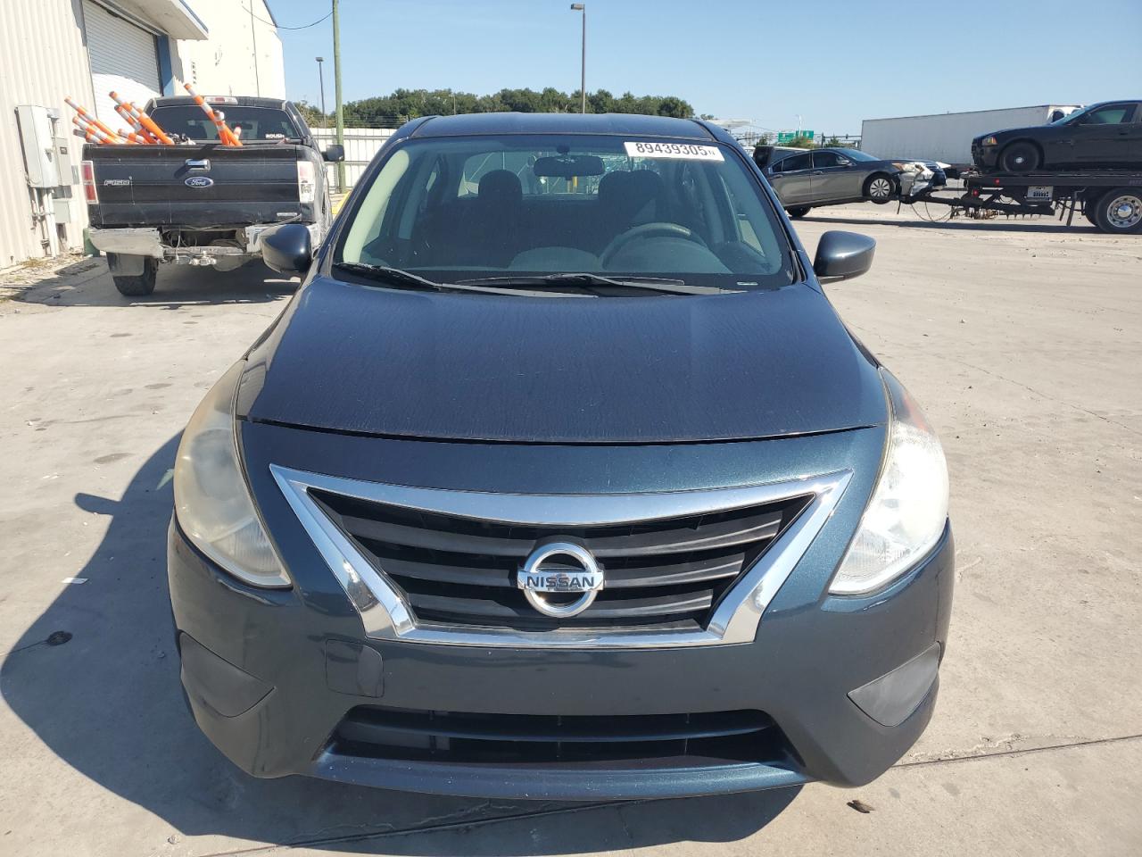 NISSAN VERSA S