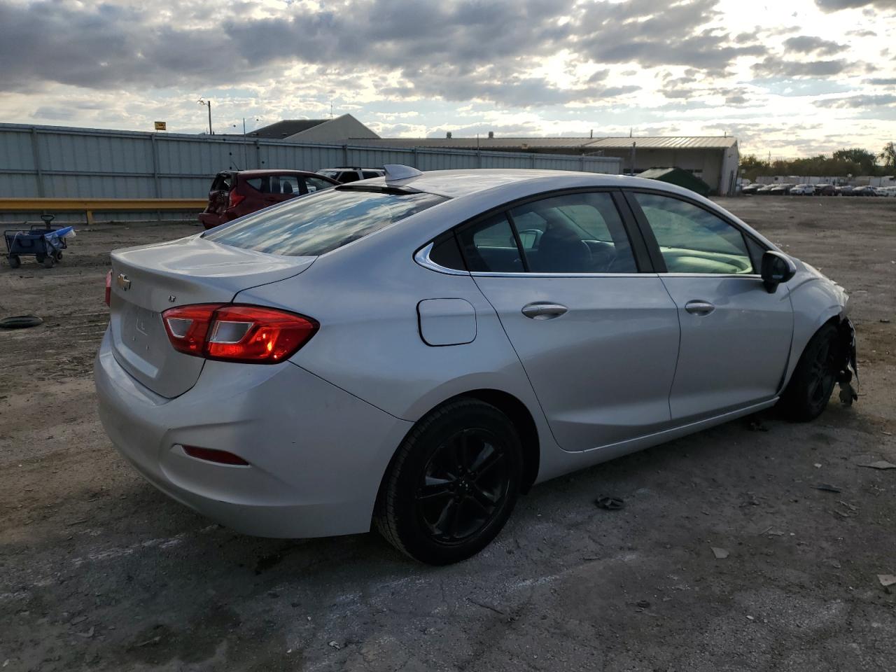CHEVROLET CRUZE LT