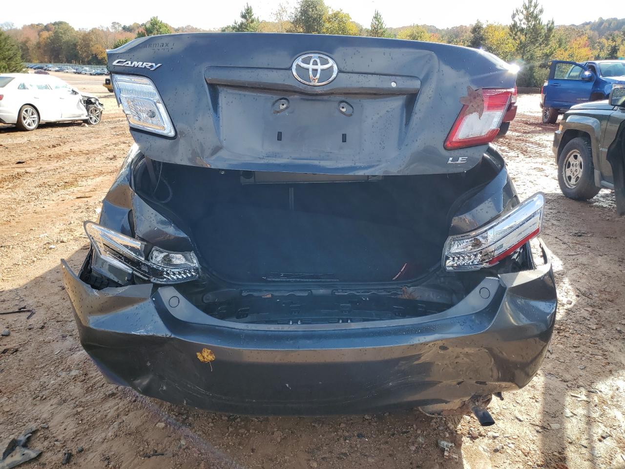 Lot #3311475232 2010 TOYOTA CAMRY BASE