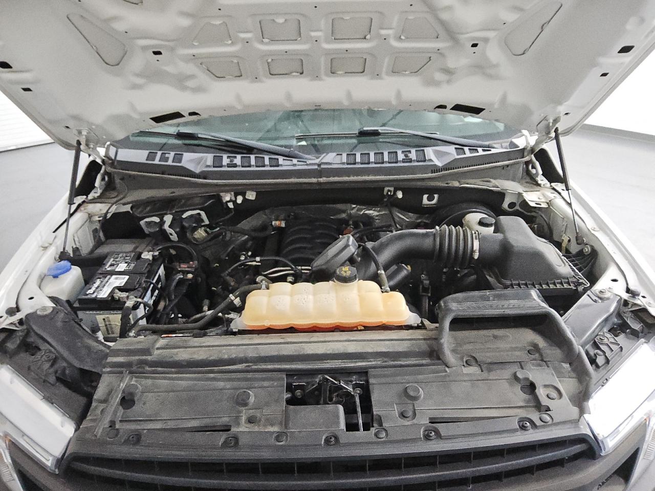 FORD F-150 SUPER CAB