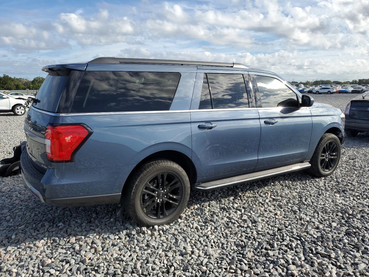 FORD EXPEDITION MAX XLT