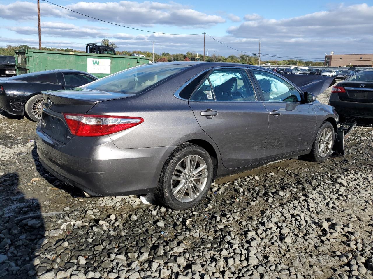 TOYOTA CAMRY LE