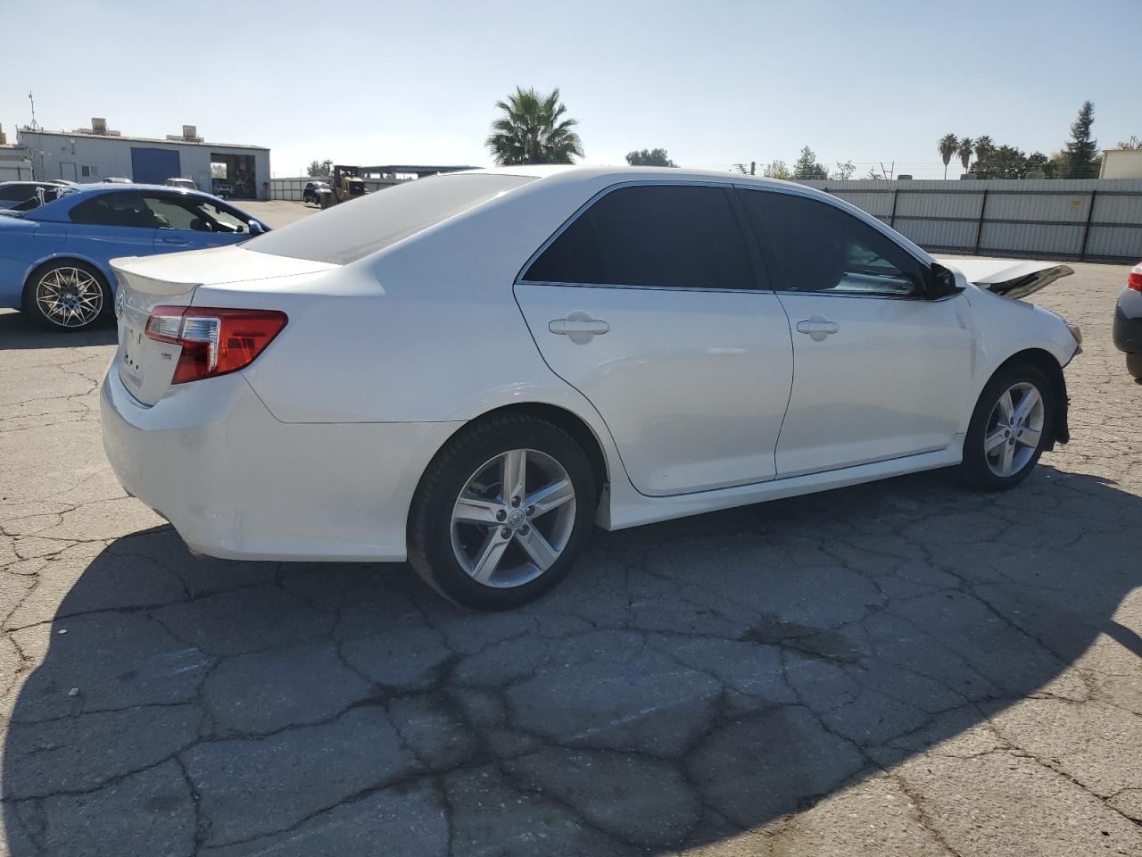 TOYOTA CAMRY L