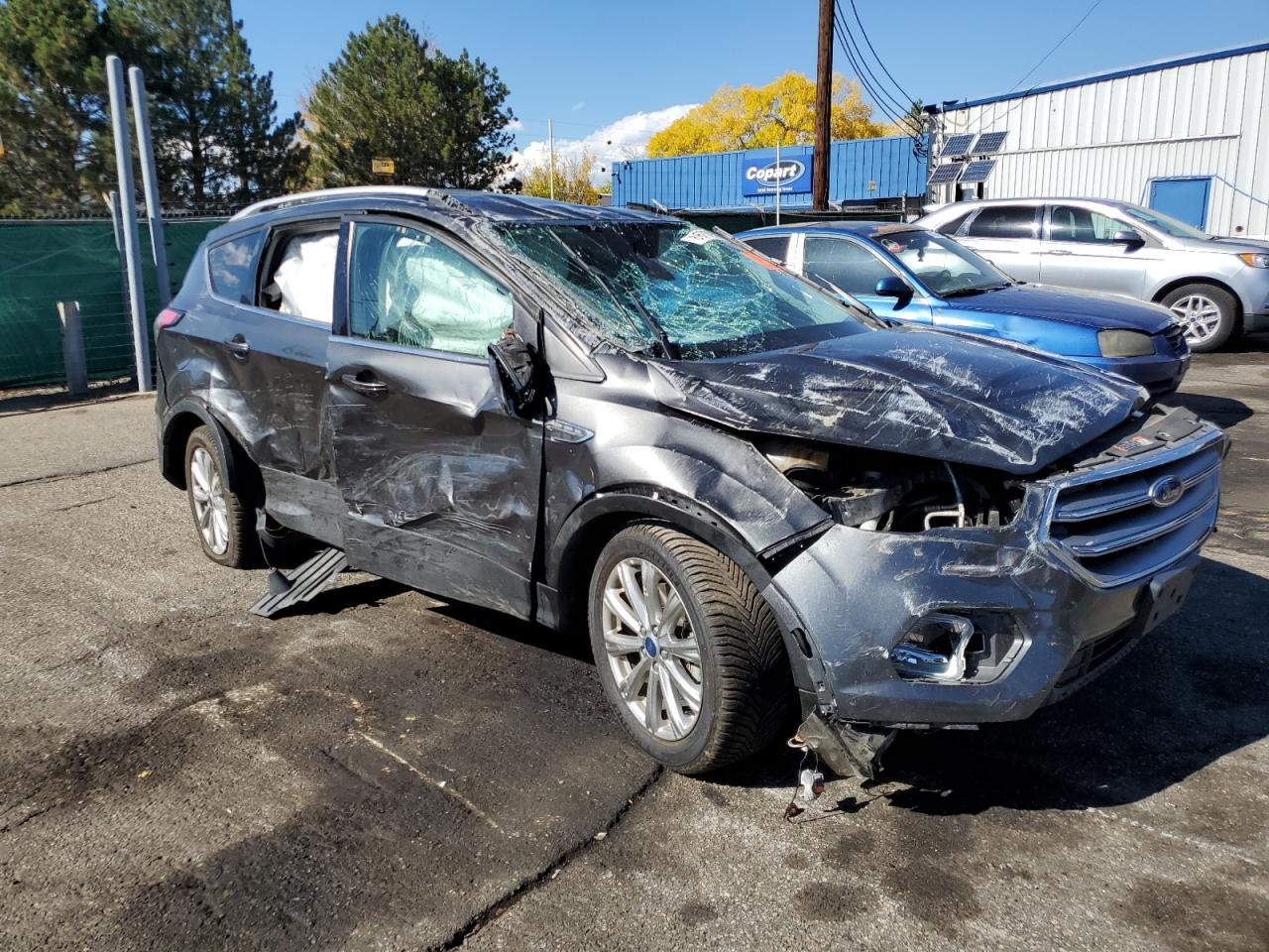 FORD ESCAPE TITANIUM