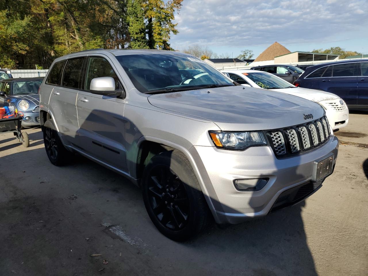 JEEP GRAND CHEROKEE LAREDO