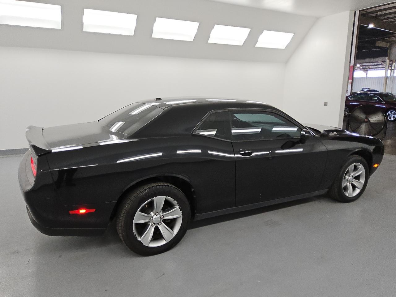 DODGE CHALLENGER SXT