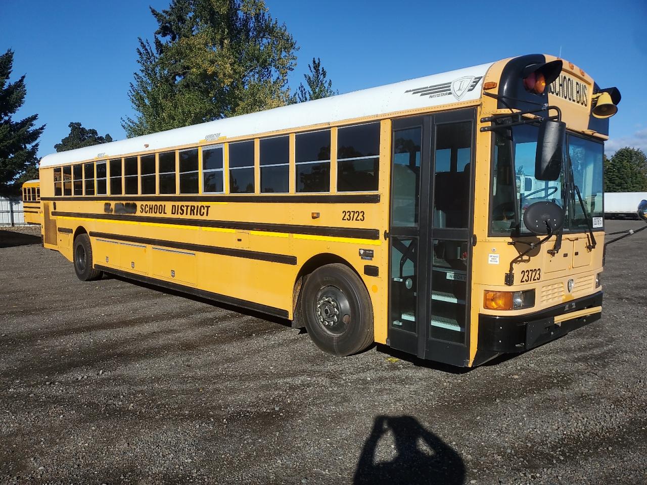 Lot #3302717016 2013 IC CORPORATION 3000 RE