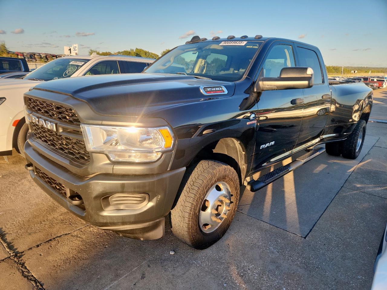 RAM 3500 TRADESMAN