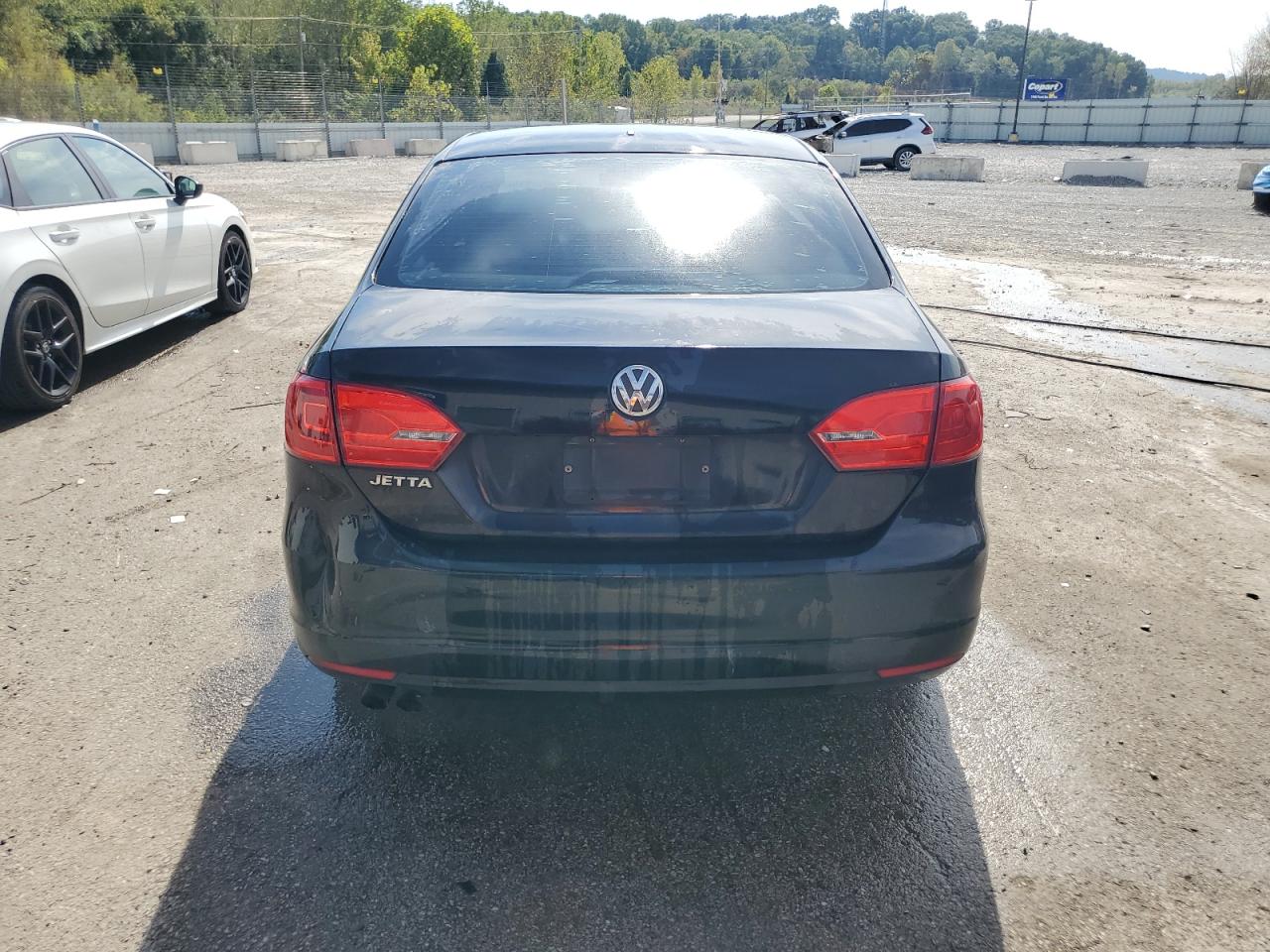 VOLKSWAGEN JETTA BASE