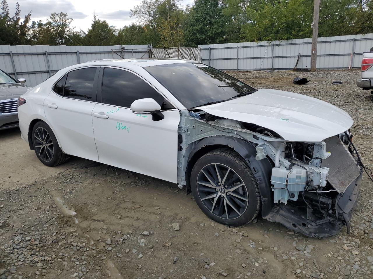 TOYOTA CAMRY SE NIGHT SHADE