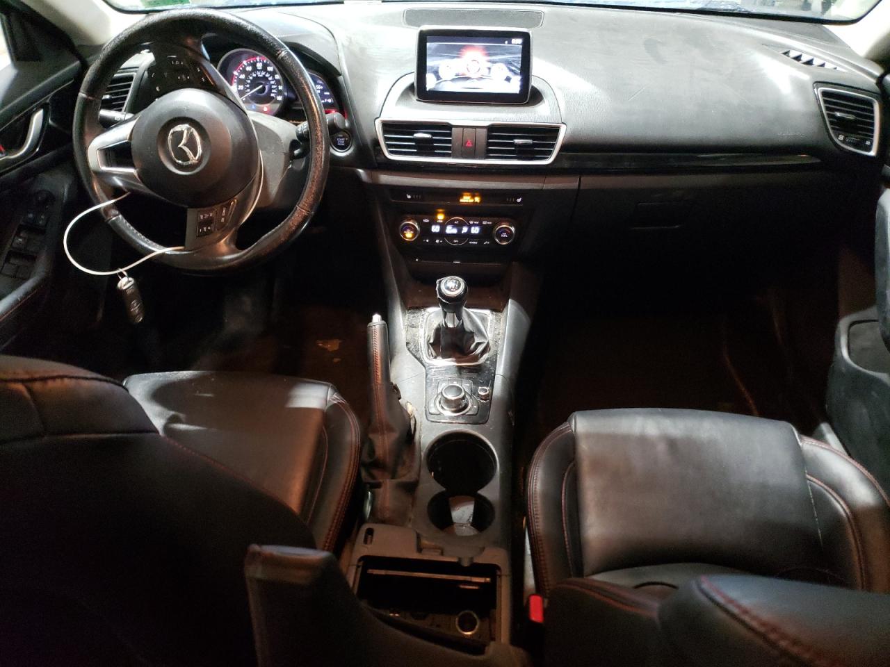 MAZDA 3 GRAND TOURING
