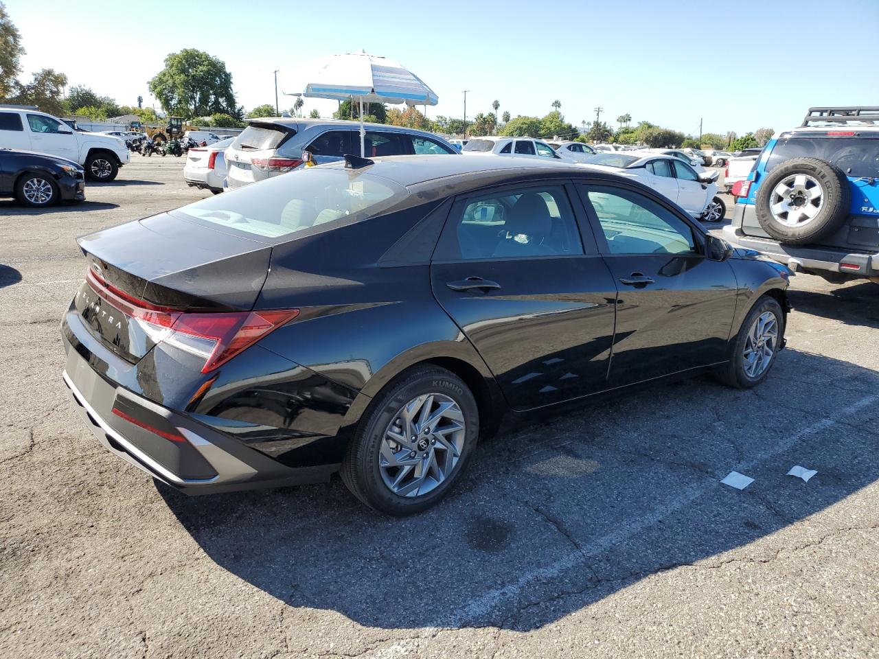 Lot #3301904432 2024 HYUNDAI ELANTRA SEL