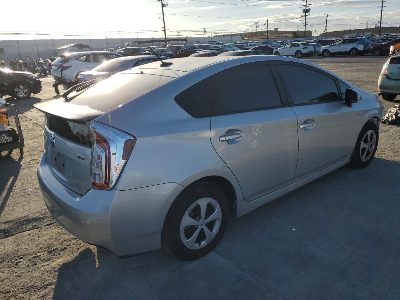 TOYOTA PRIUS