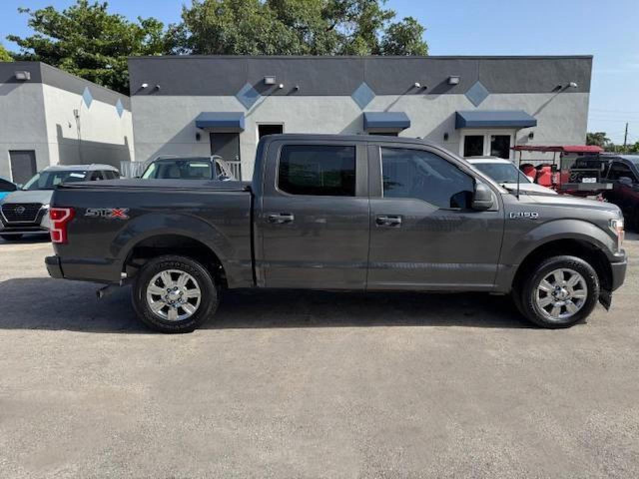 FORD F-150 SUPERCREW