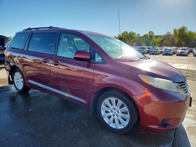 2014 TOYOTA SIENNA LE - Other View
