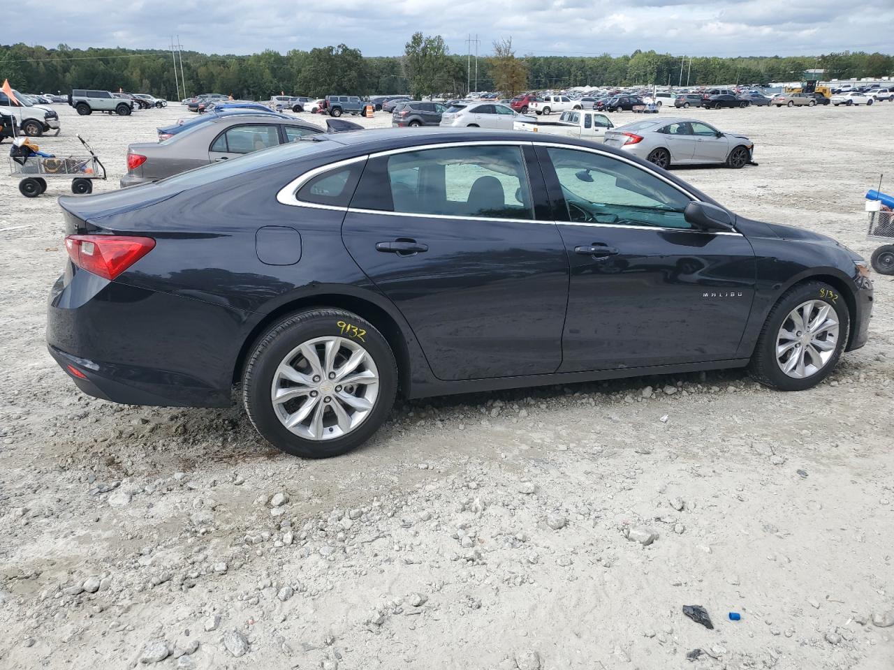 Lot #3302854887 2023 CHEVROLET MALIBU LT