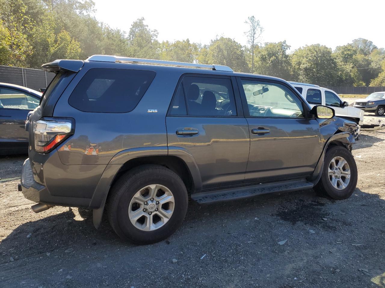 TOYOTA 4RUNNER SR5/SR5 PREMIUM