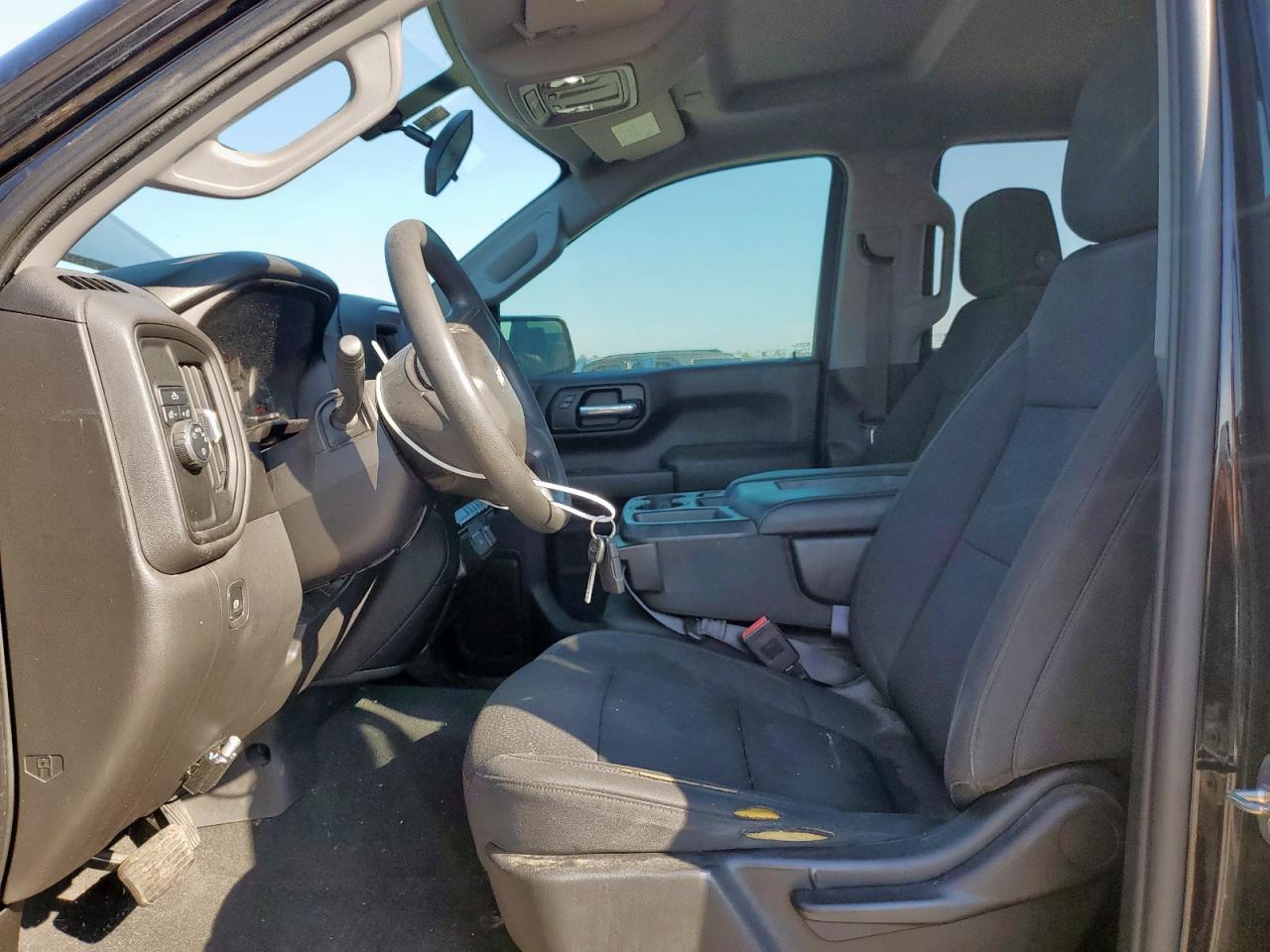 CHEVROLET SILVERADO C1500 CUSTOM