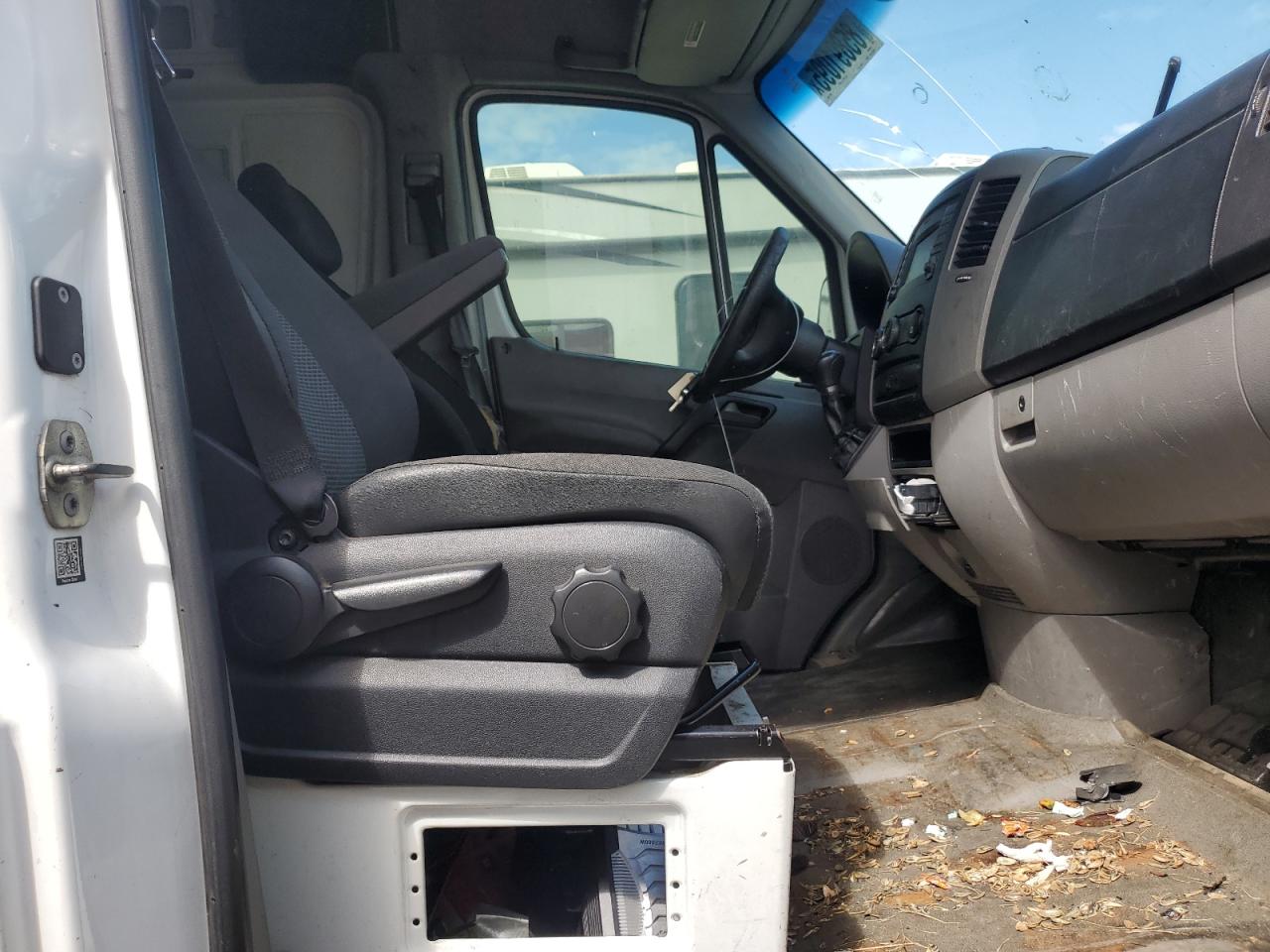 MERCEDES-BENZ SPRINTER 3500