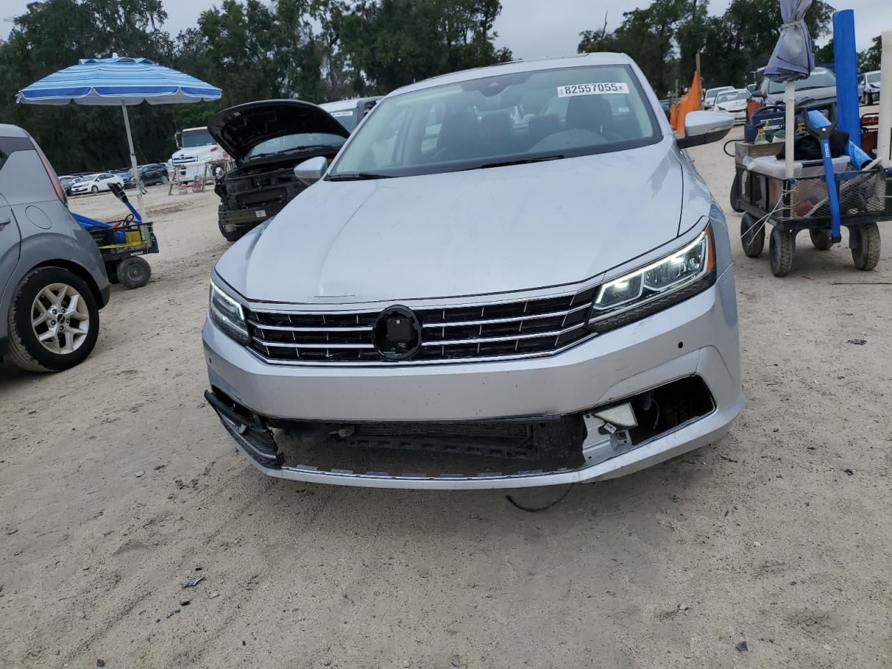 VOLKSWAGEN PASSAT SEL PREMIUM