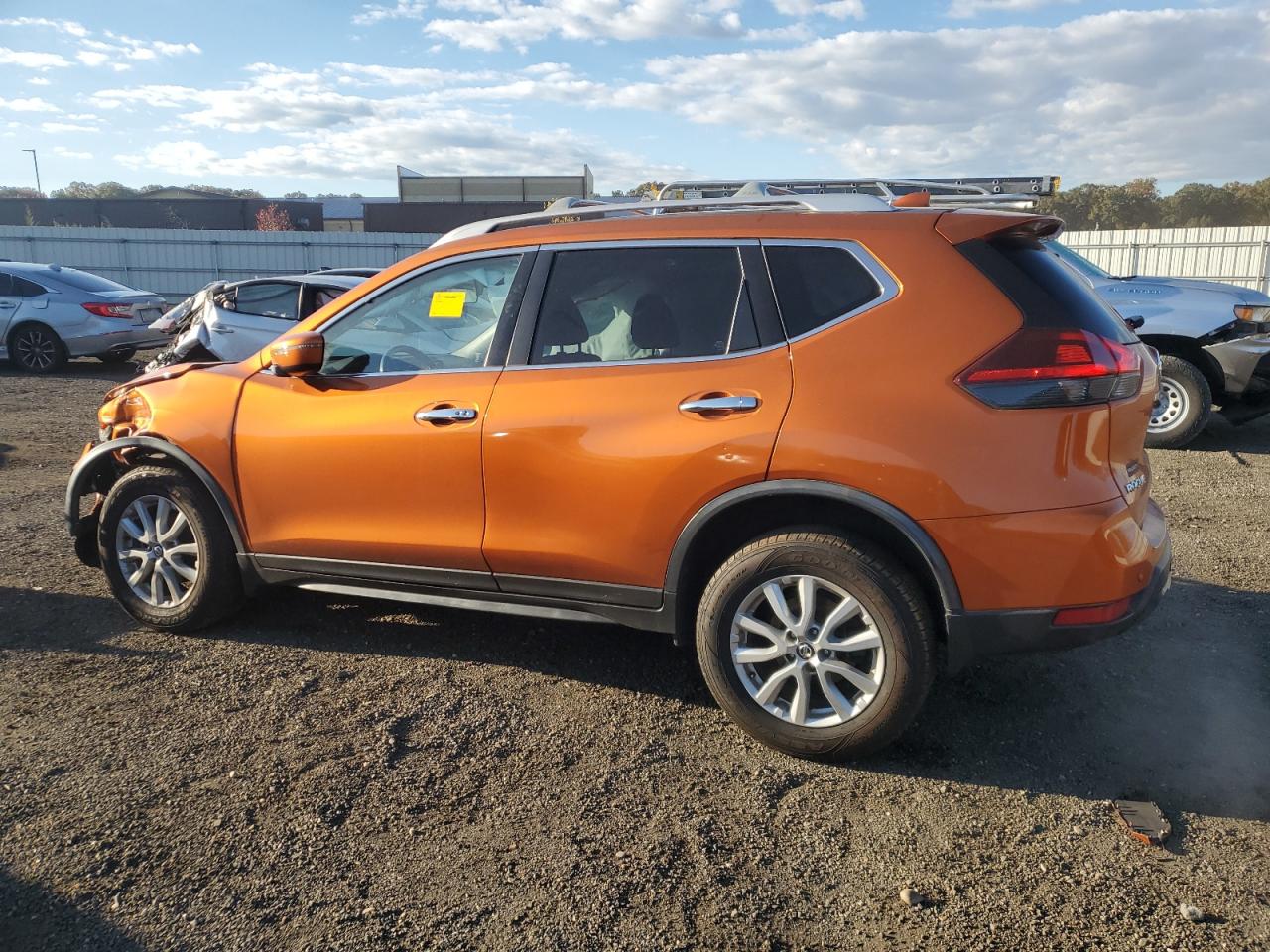 NISSAN ROGUE S