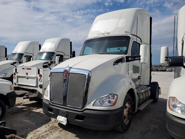 2017 KENWORTH T680 #3265903115