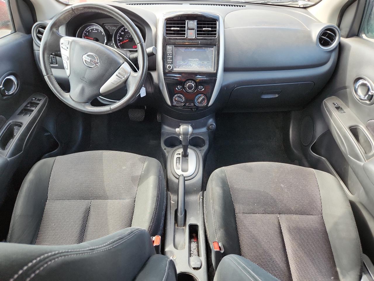 NISSAN VERSA S