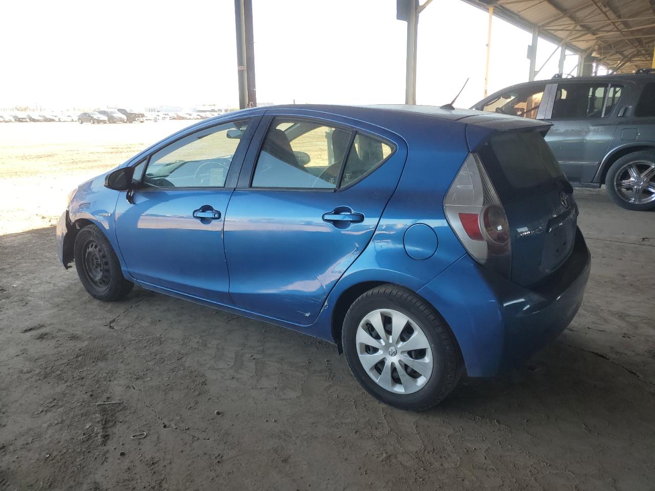 TOYOTA PRIUS C
