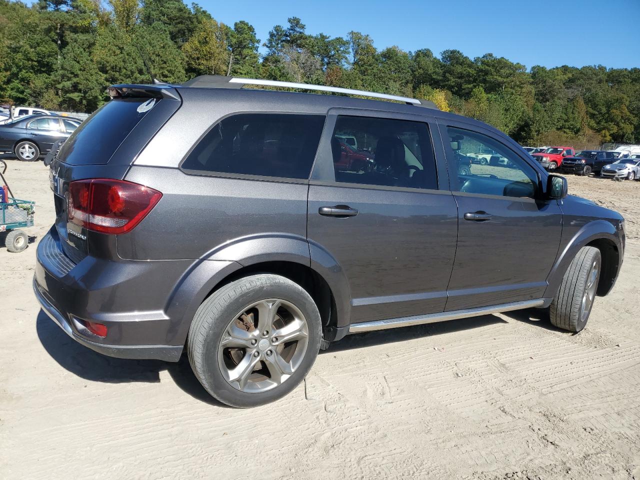 DODGE JOURNEY CROSSROAD
