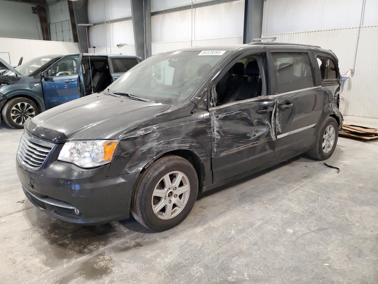 CHRYSLER TOWN & COUNTRY TOURING