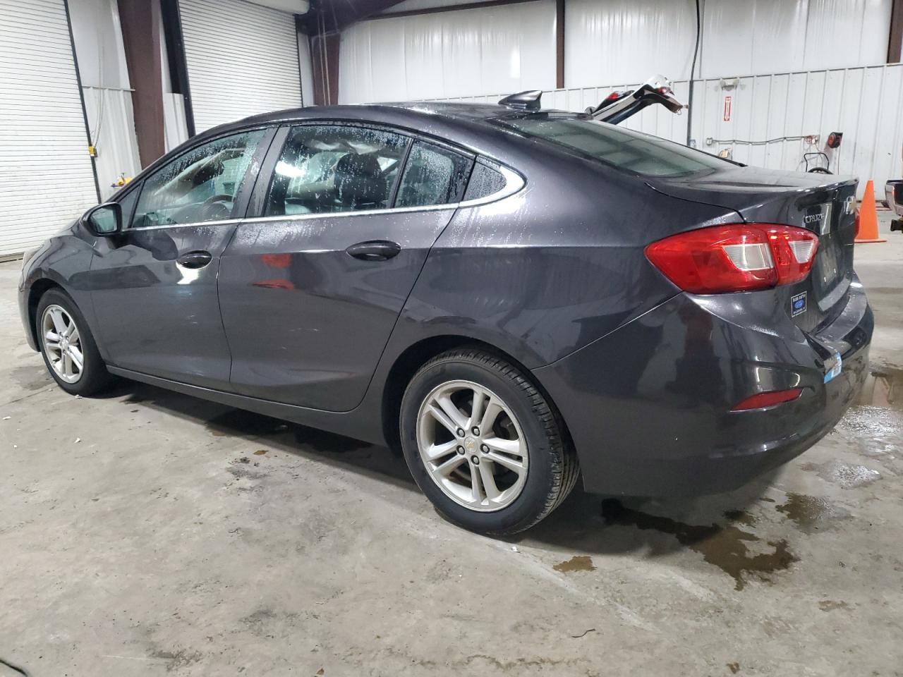 CHEVROLET CRUZE LT