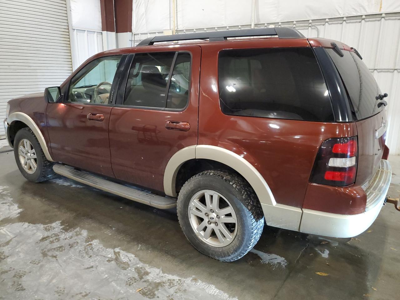FORD EXPLORER EDDIE BAUER