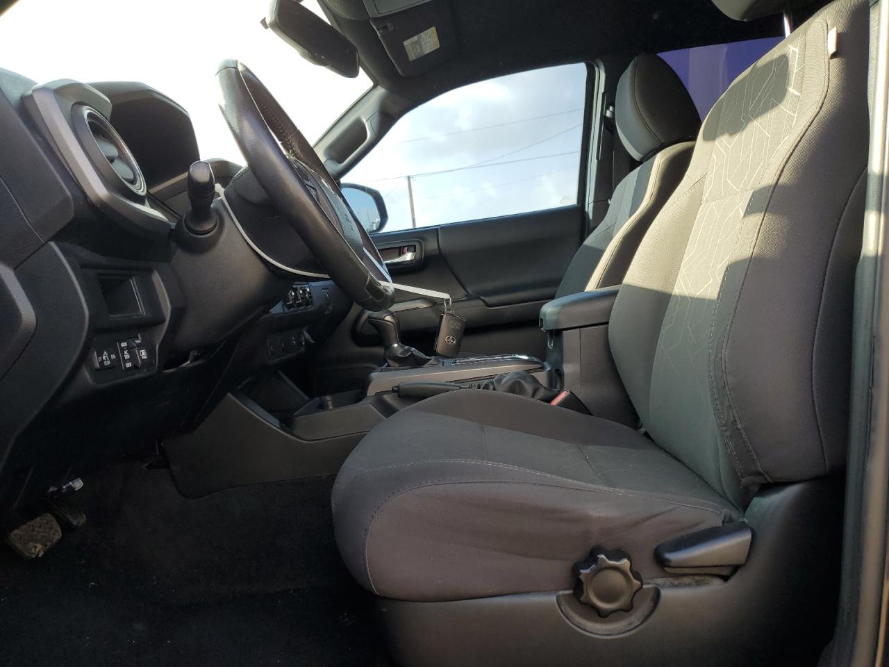 TOYOTA TACOMA DOUBLE CAB