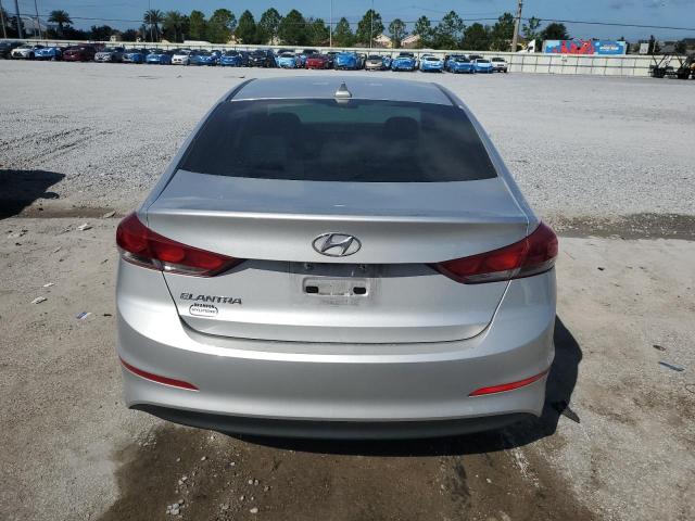 2018 HYUNDAI ELANTRA SE 5NPD84LF8JH376189
