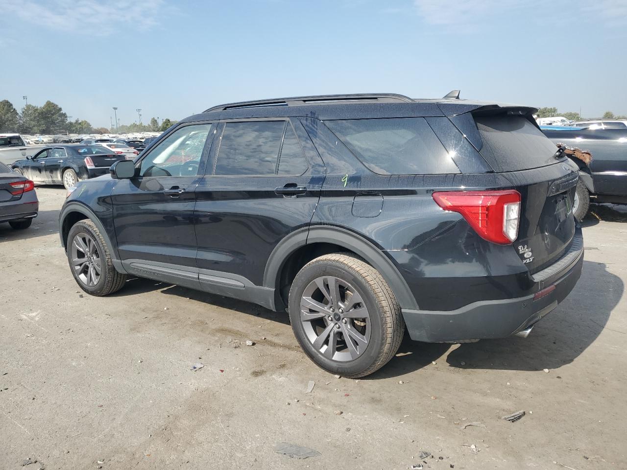 FORD EXPLORER XLT