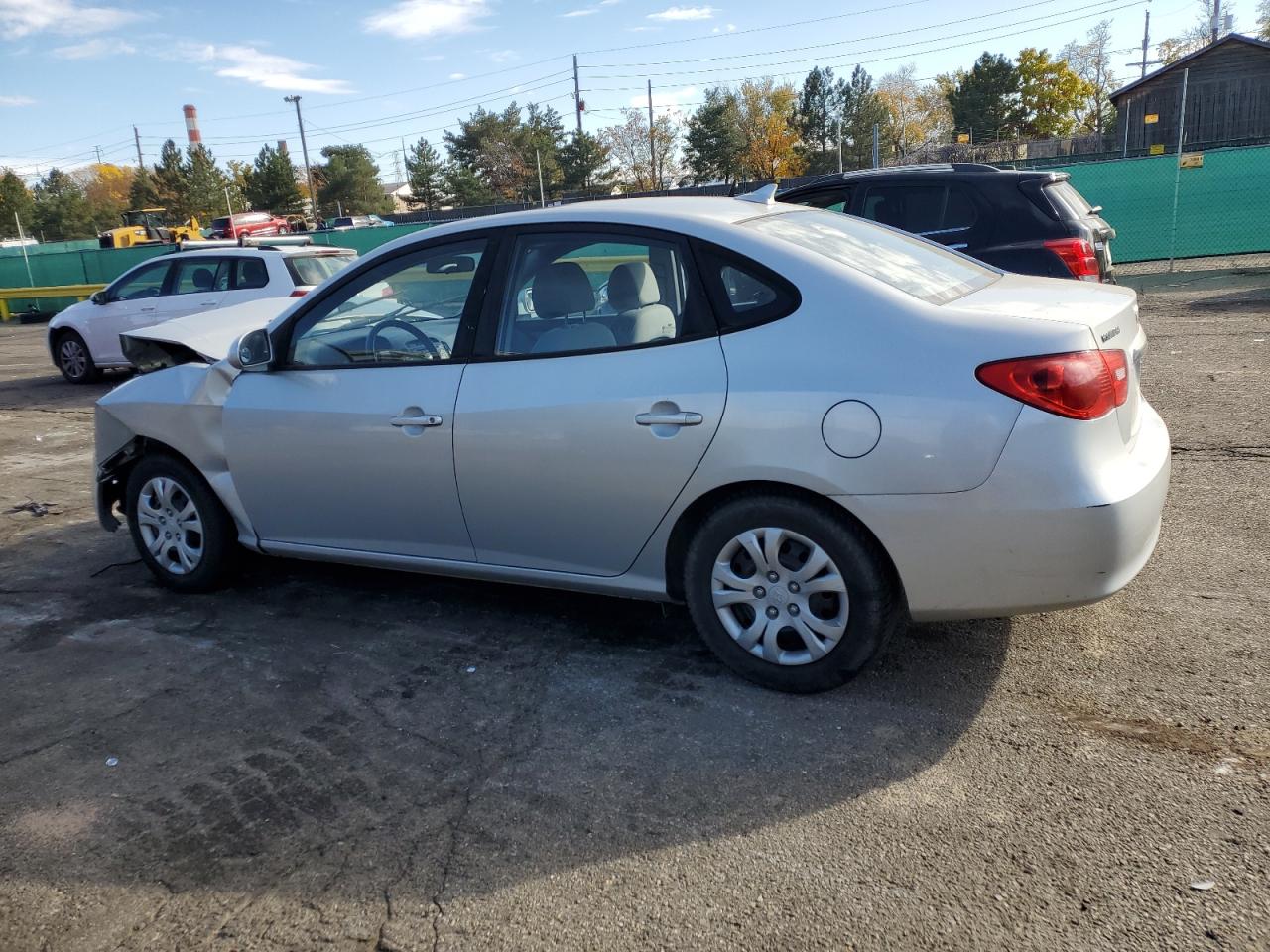HYUNDAI ELANTRA BLUE