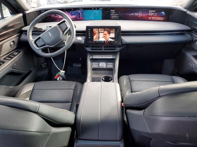 2025 LINCOLN NAUTILUS R 5LMPJ8K48SJ890344