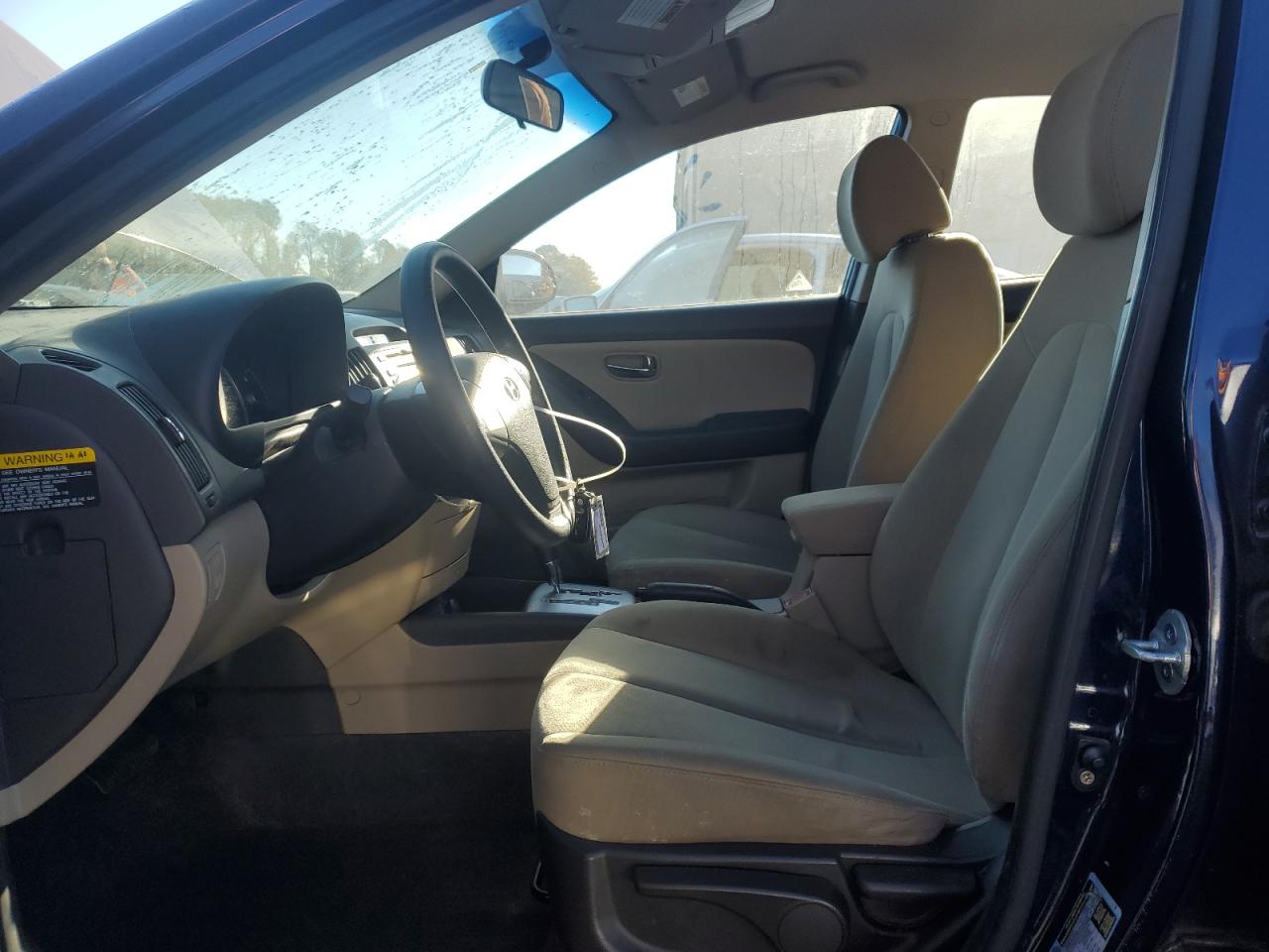 HYUNDAI ELANTRA BLUE