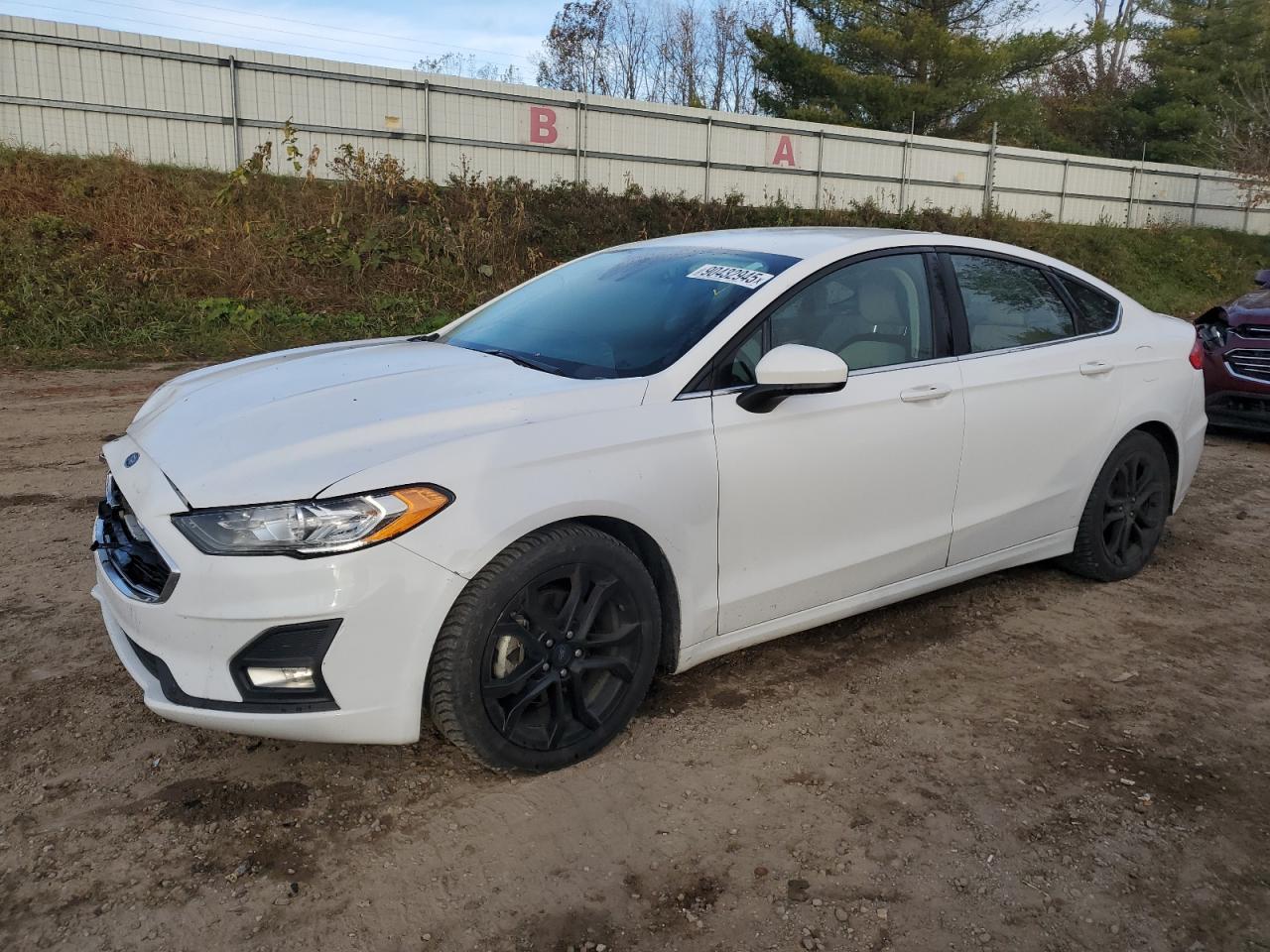 FORD FUSION SE