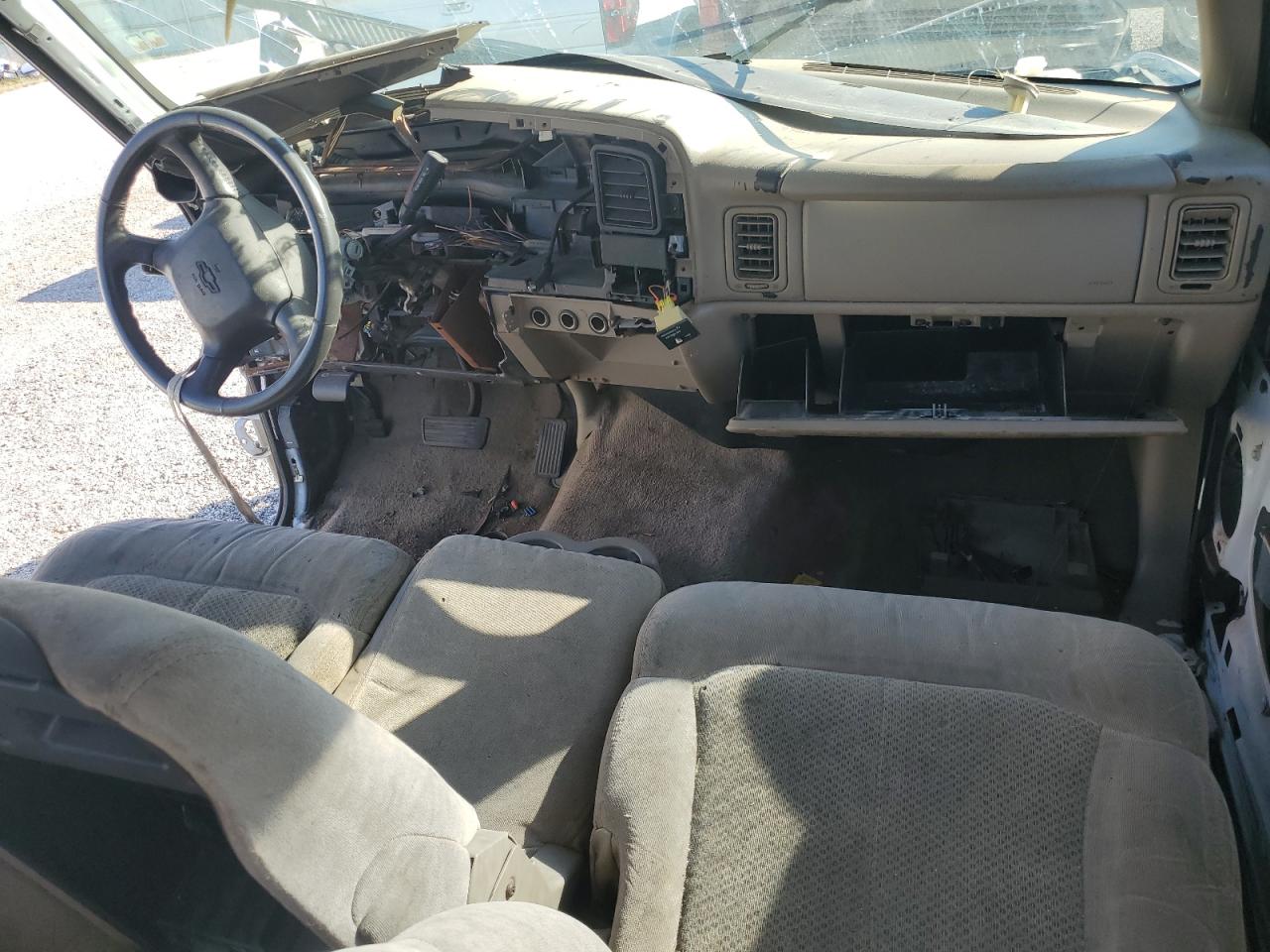 Lot #3270805482 2001 CHEVROLET SILVERADO C1500