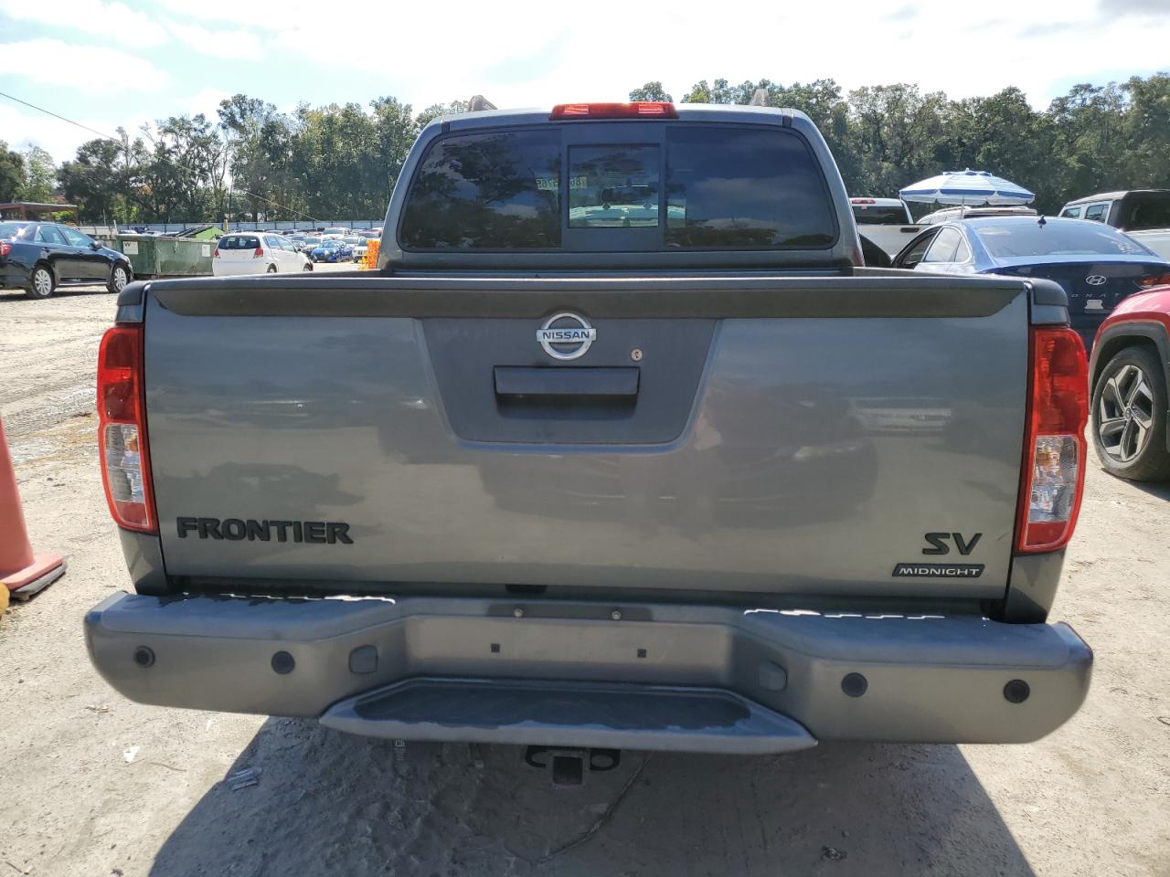 NISSAN FRONTIER S