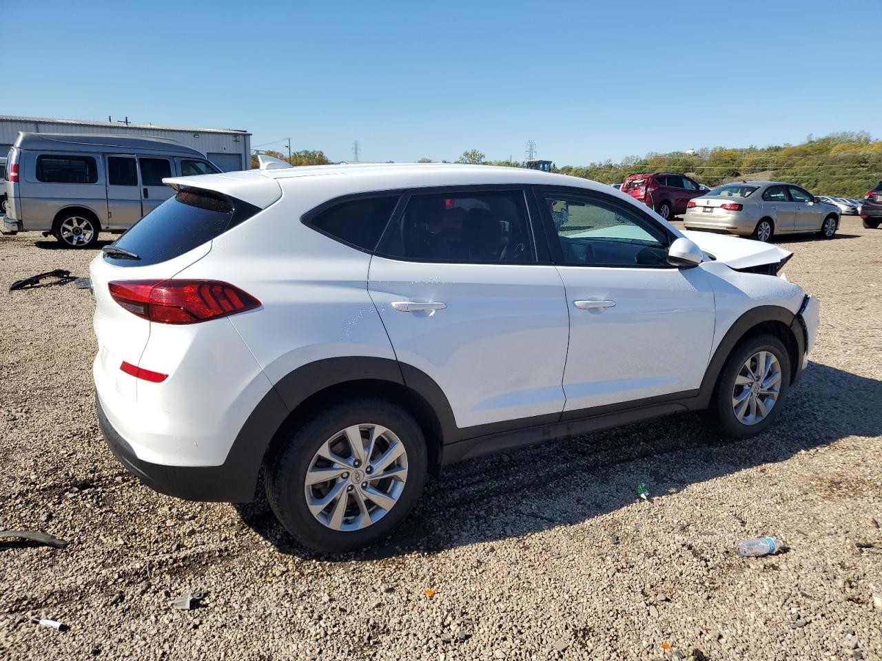 HYUNDAI TUCSON SE